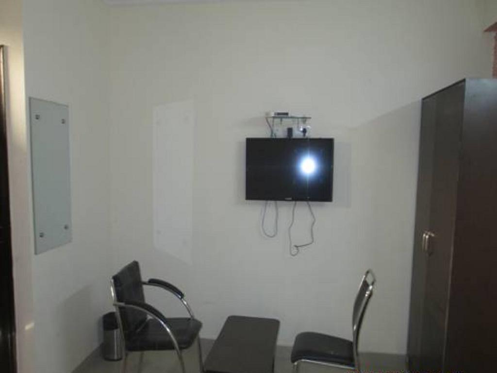 Charanpahari Hotel 뉴델리 객실 사진