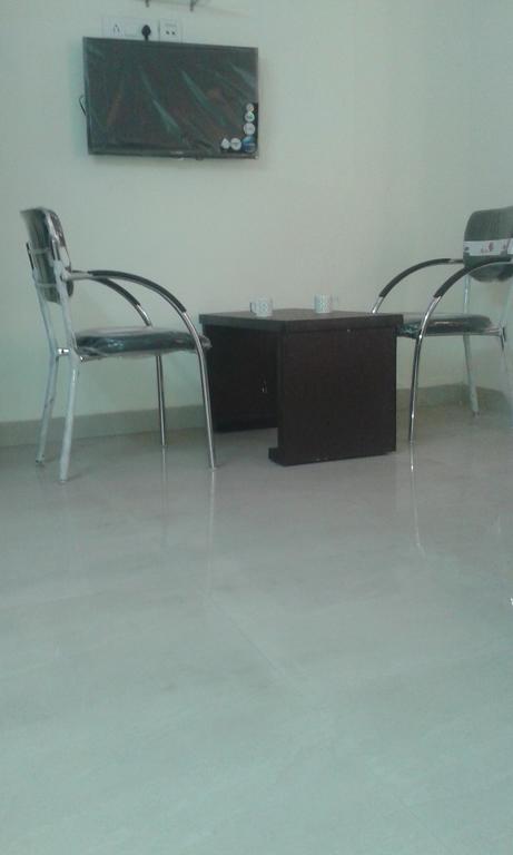 Charanpahari Hotel 뉴델리 외부 사진